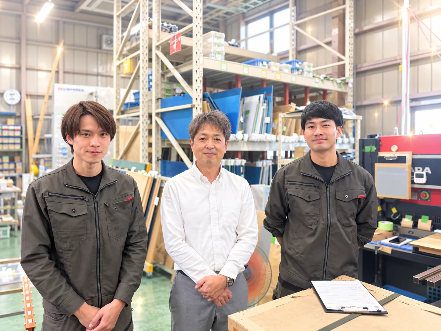 製造現場で働くメンバー